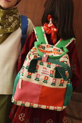 Seventies flowers backpack